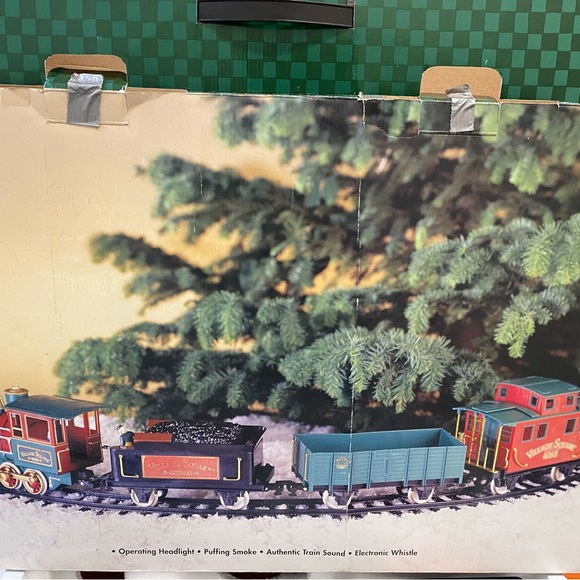 Other - Vintage Village Square, Christmas Train Set